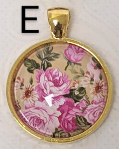 Roses In Bloom Glass Pendant Necklace (Gold)